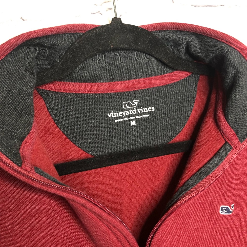 Vineyard Vines red men’s 1/4 zip pullover medium - Picture 4 of 13